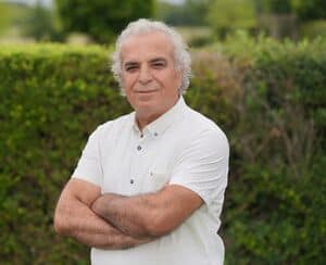 Celebrating Kurdish culture at the Kobani Festival with vibrant performances and community unity.